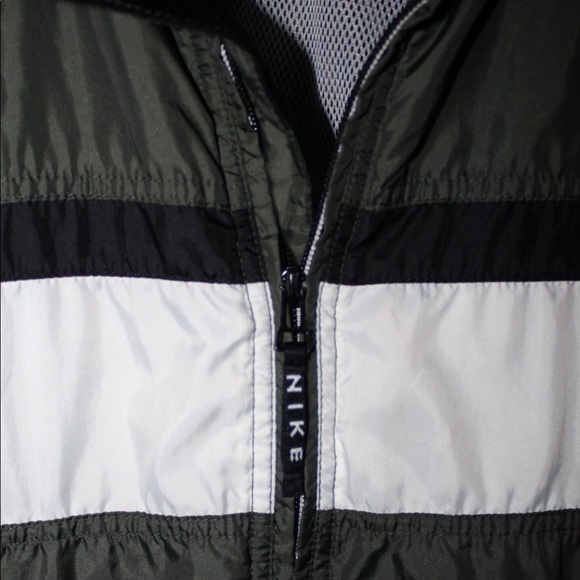 Nike windbreaker - Picture 4 of 5